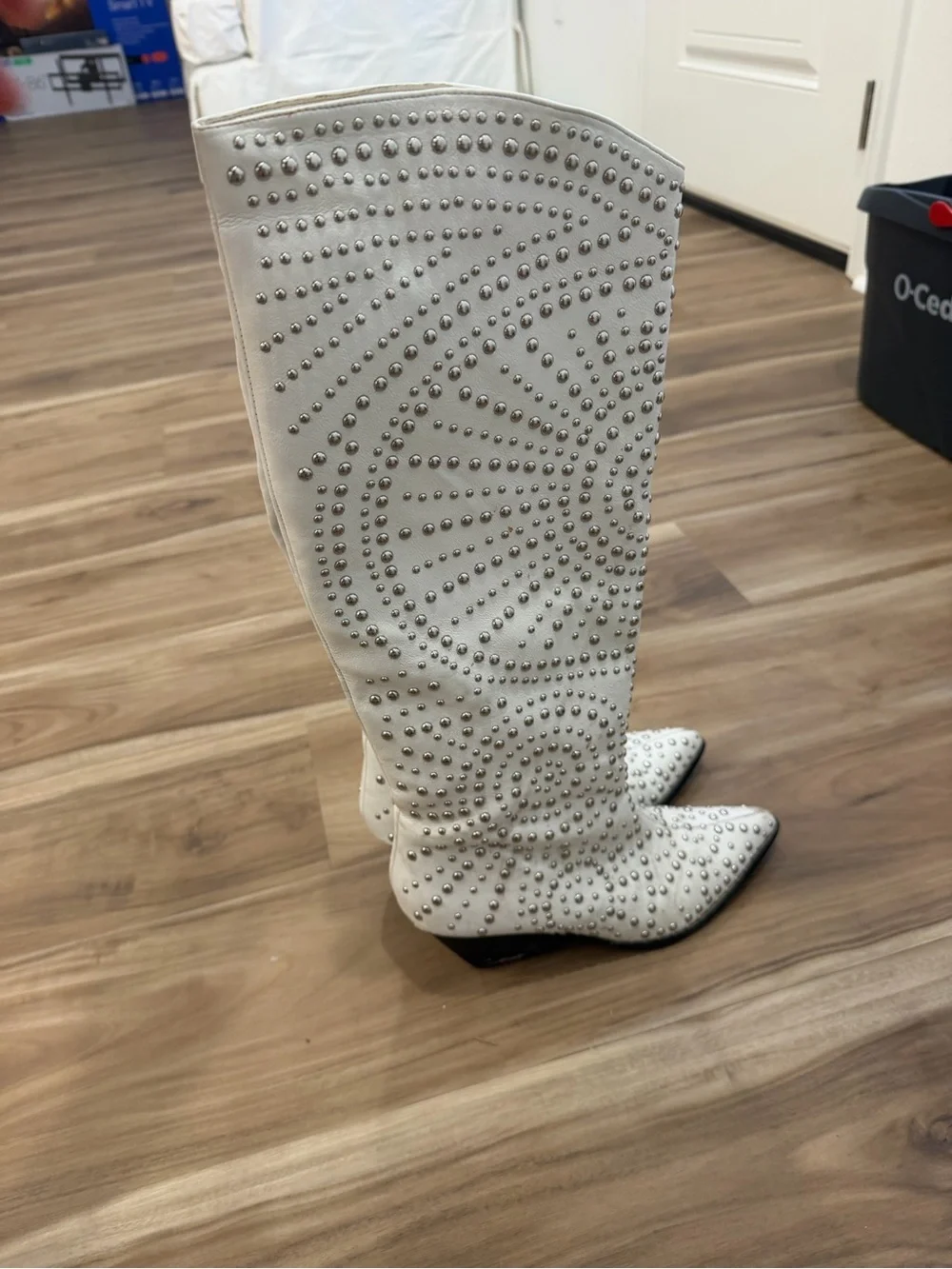 Studded White Pointed-Toe Knee-High Boots